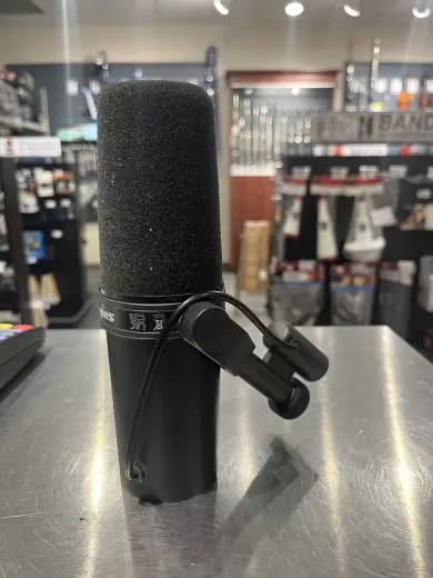 Shure - SM7B Large Diaphragm Cardioid Dynamic Microphone